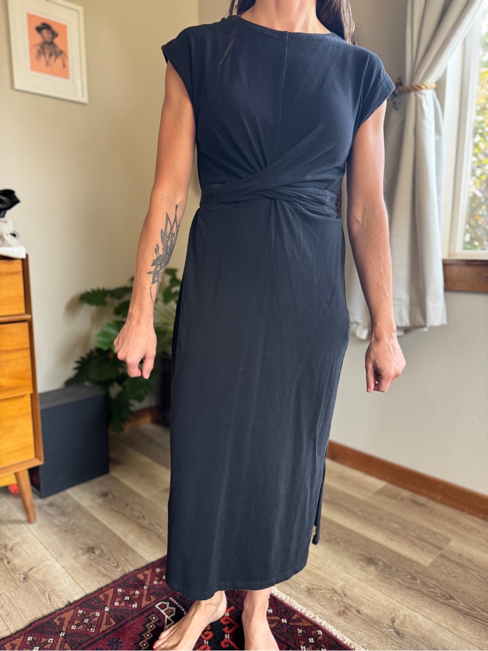 Modern Citizen Black Twist-Front Midi Dress Size Small